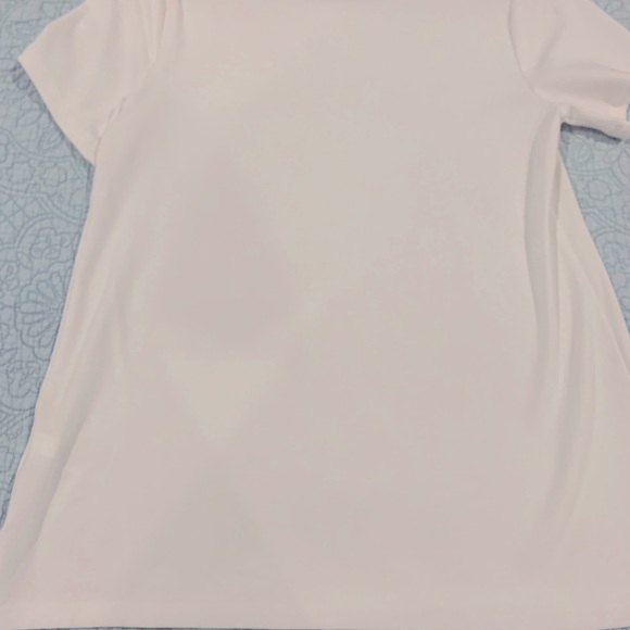 White tee - Picture 5 of 5